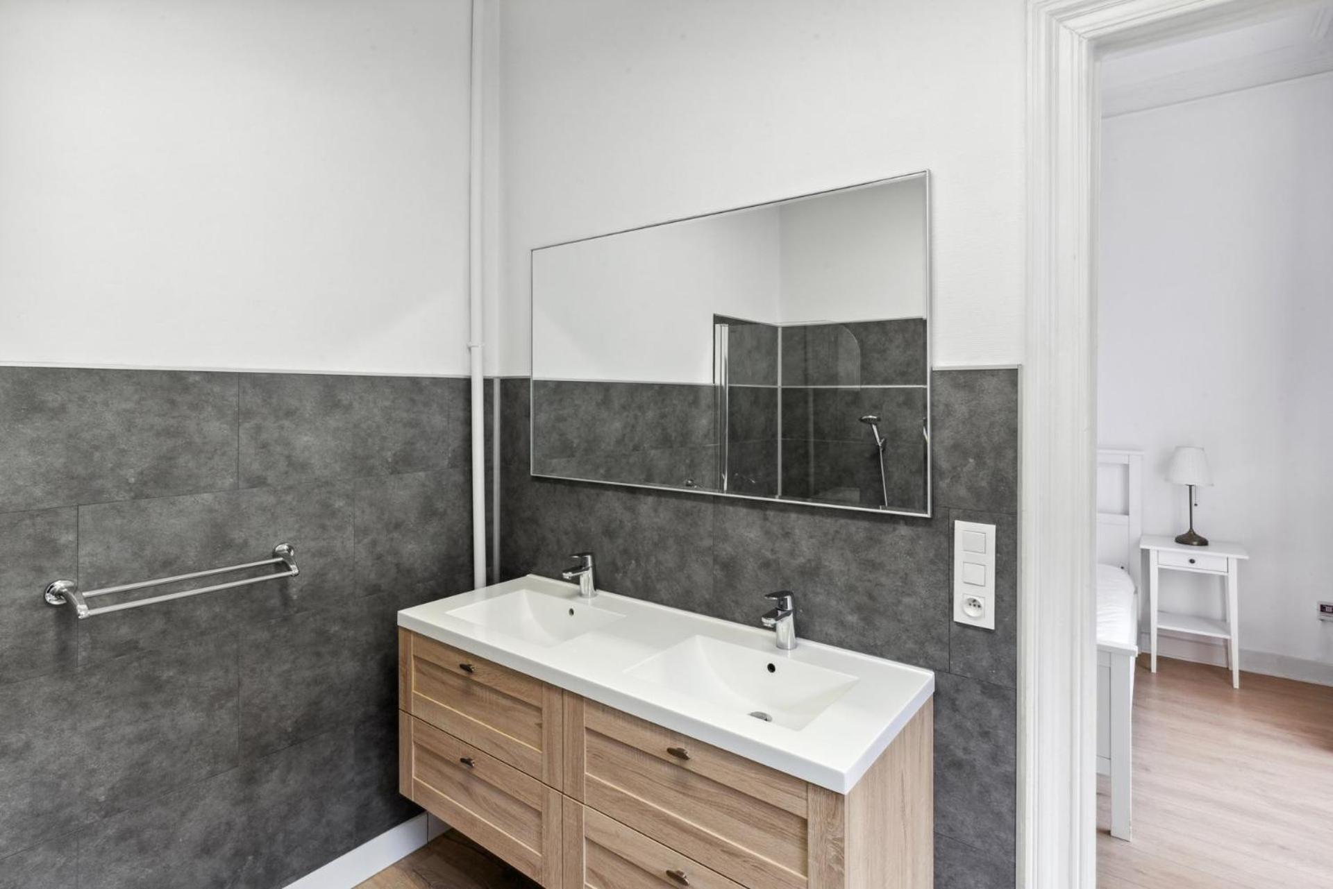 Apartment In Brussels, Lantsheere By Homenhancement Sa Екстер'єр фото
