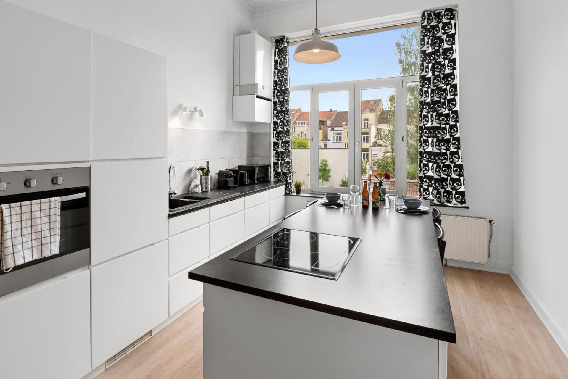Apartment In Brussels, Lantsheere By Homenhancement Sa Екстер'єр фото